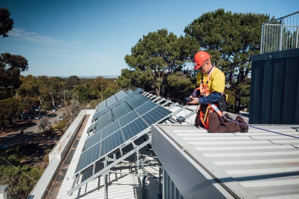 Success Stories: How Professional Solar Installers Transform Energy Usage